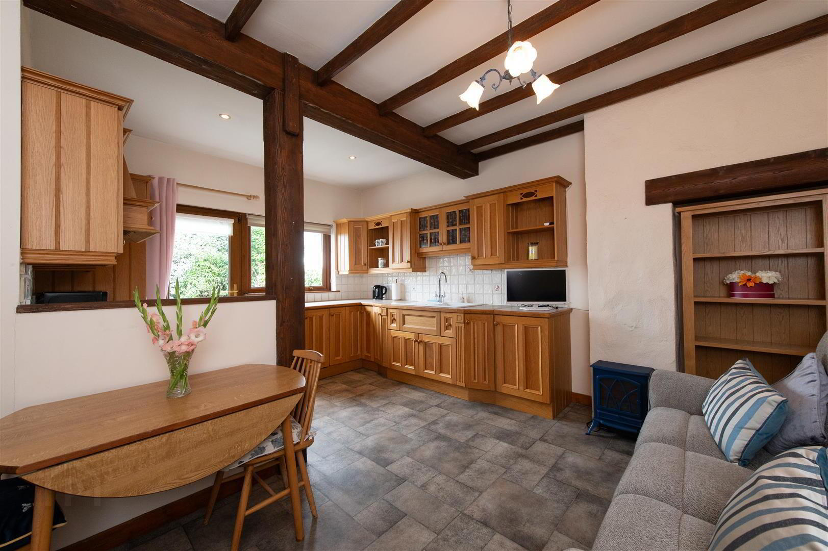 8 Oakwood Avenue 5 of 25