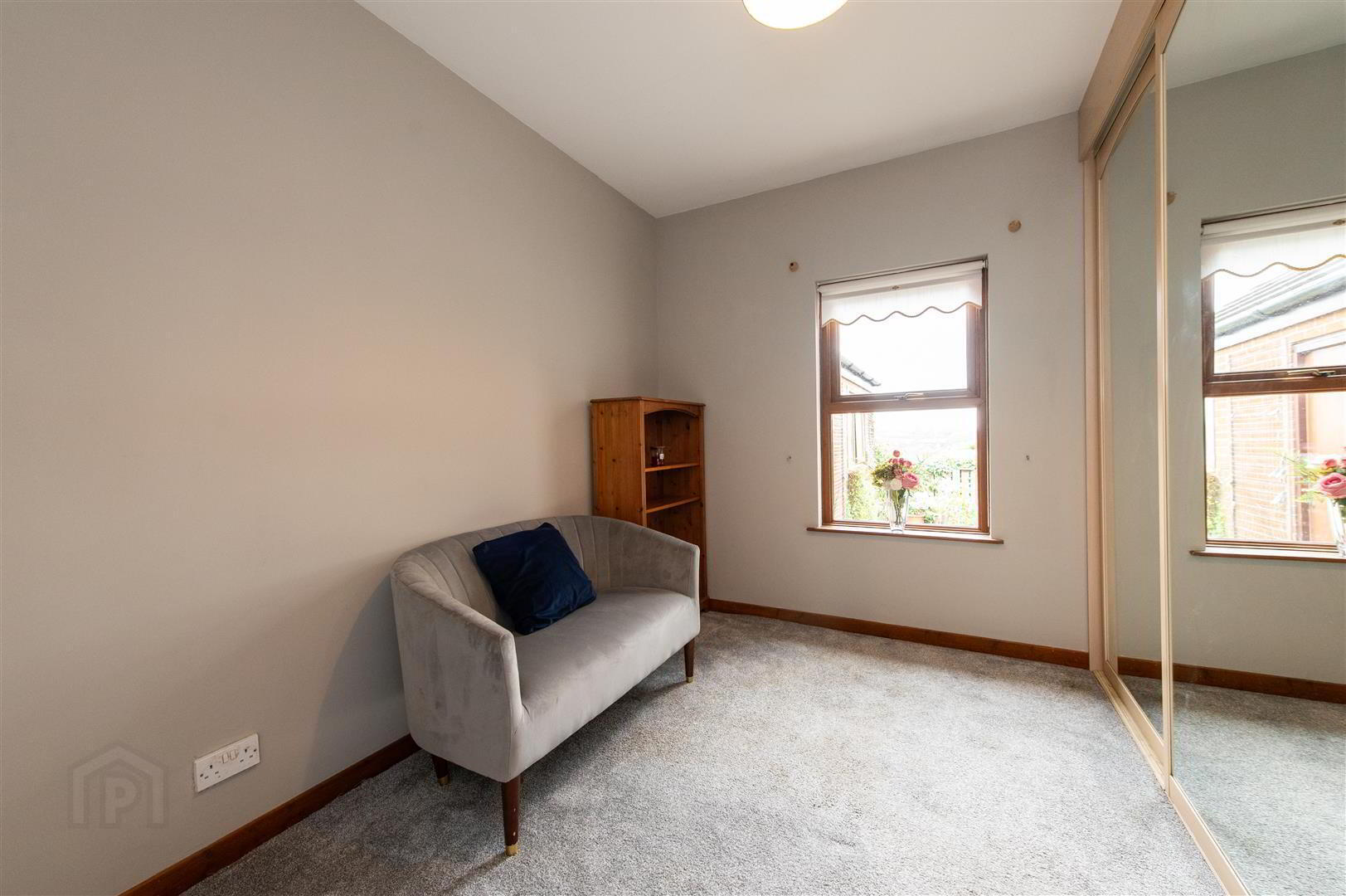8 Oakwood Avenue 16 of 25