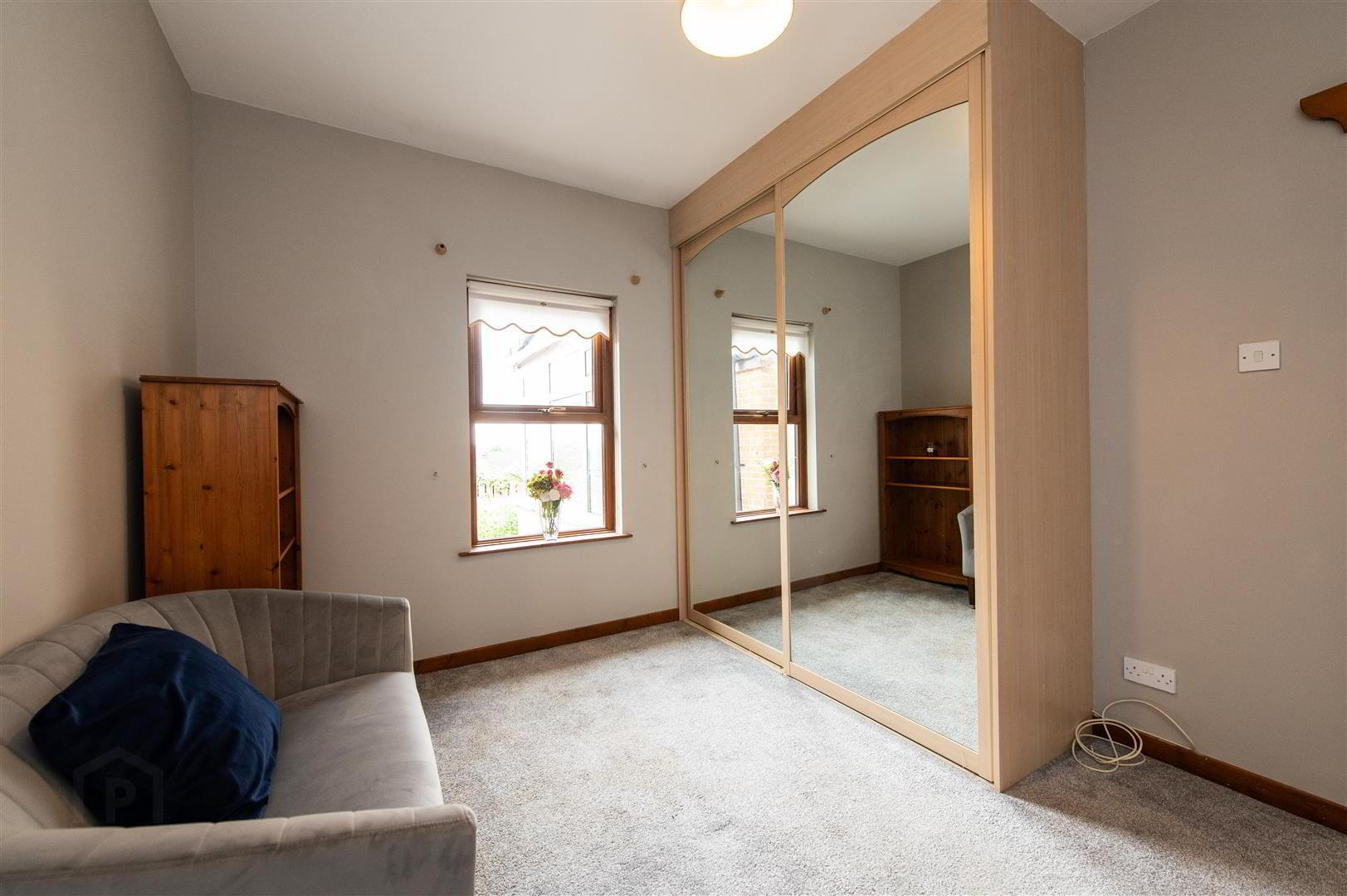 8 Oakwood Avenue 17 of 25