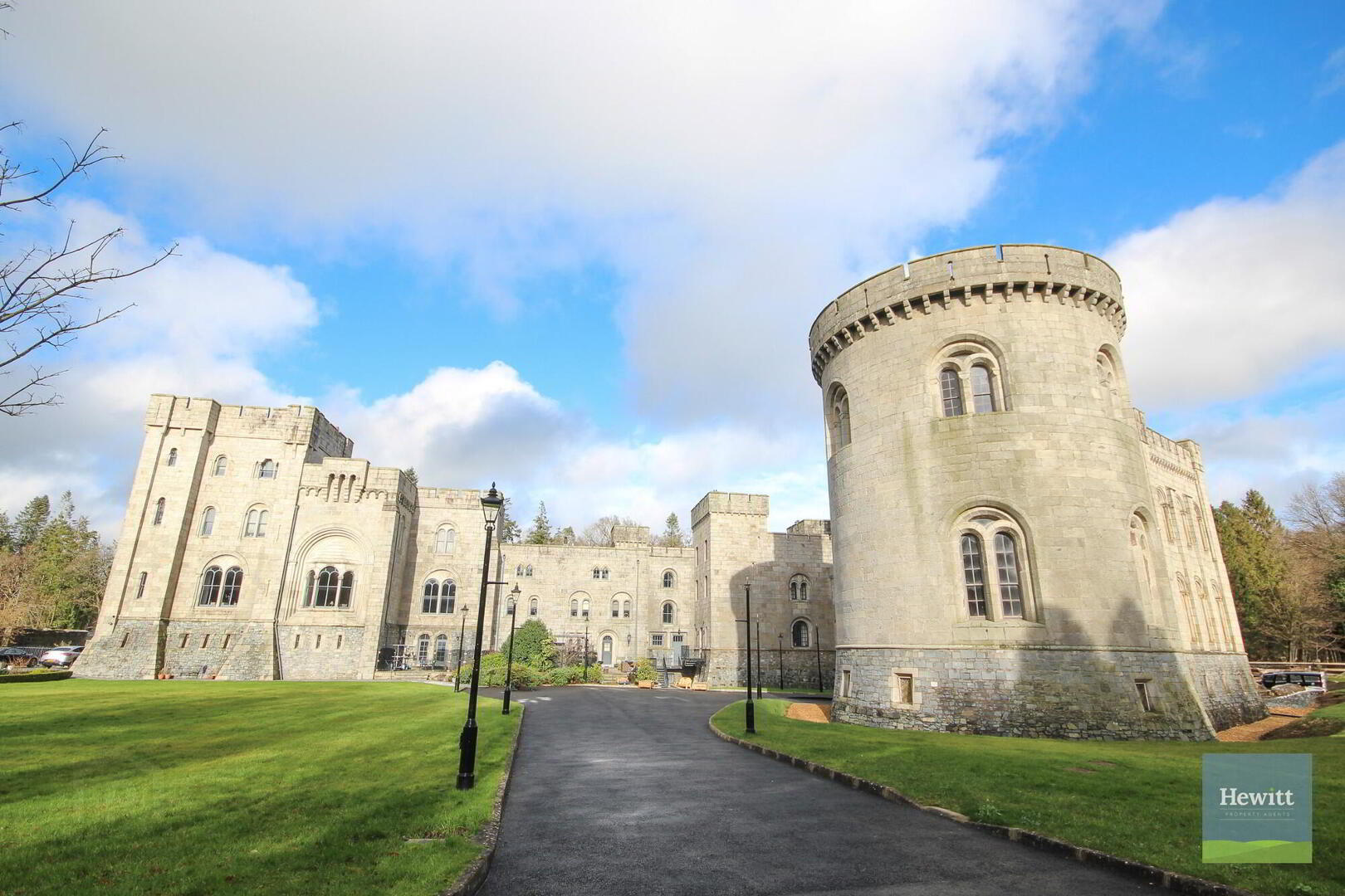 4e Gosford Castle 1 of 53