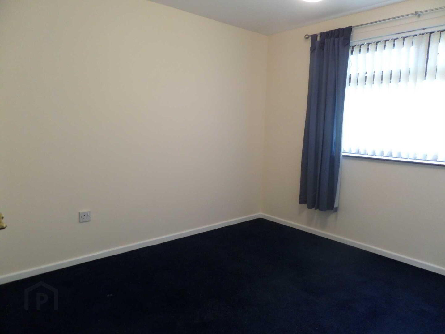 10d Grange Park 6 of 6