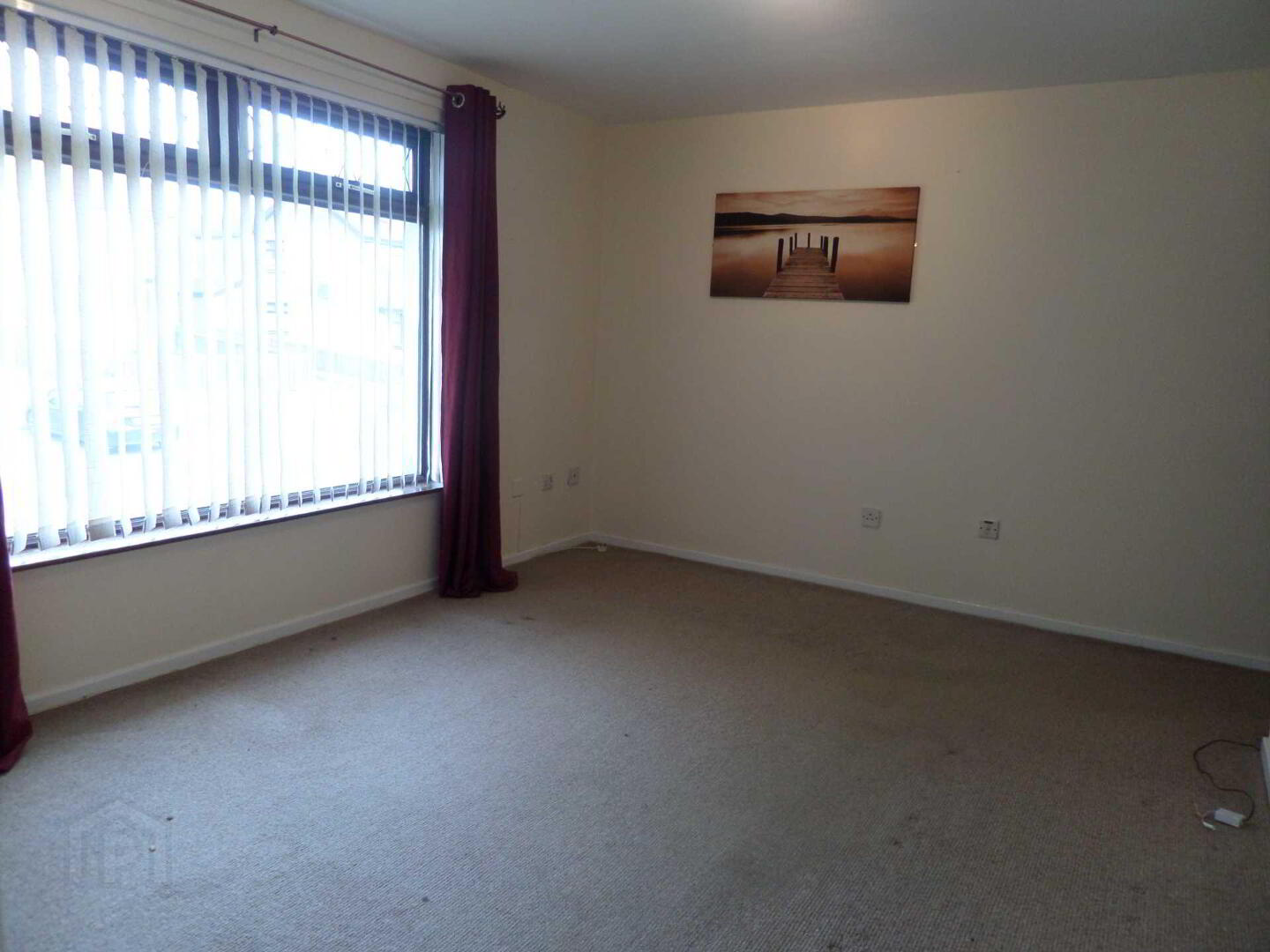 10d Grange Park 4 of 6