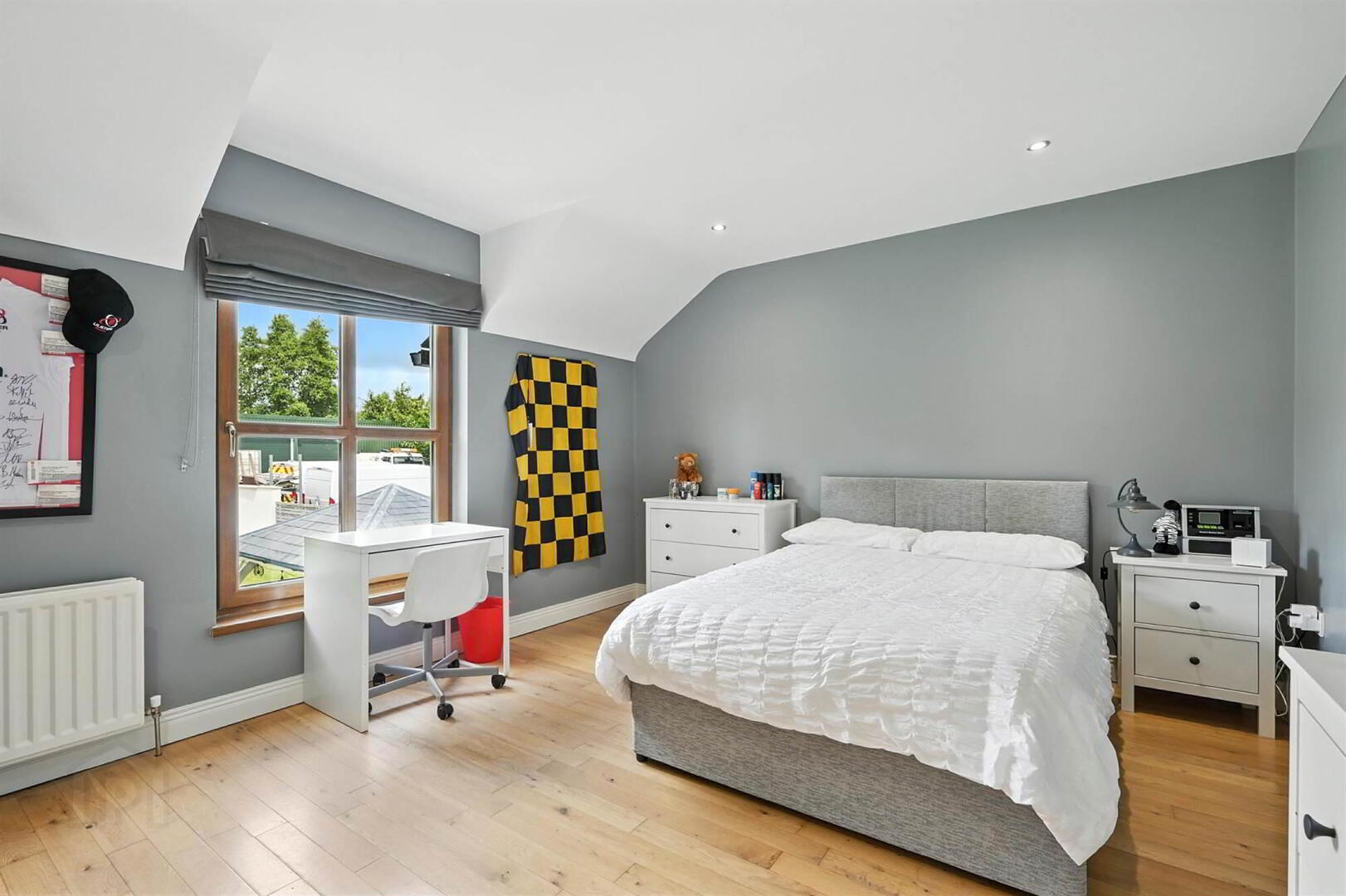 11 Forthill Road 21 of 33