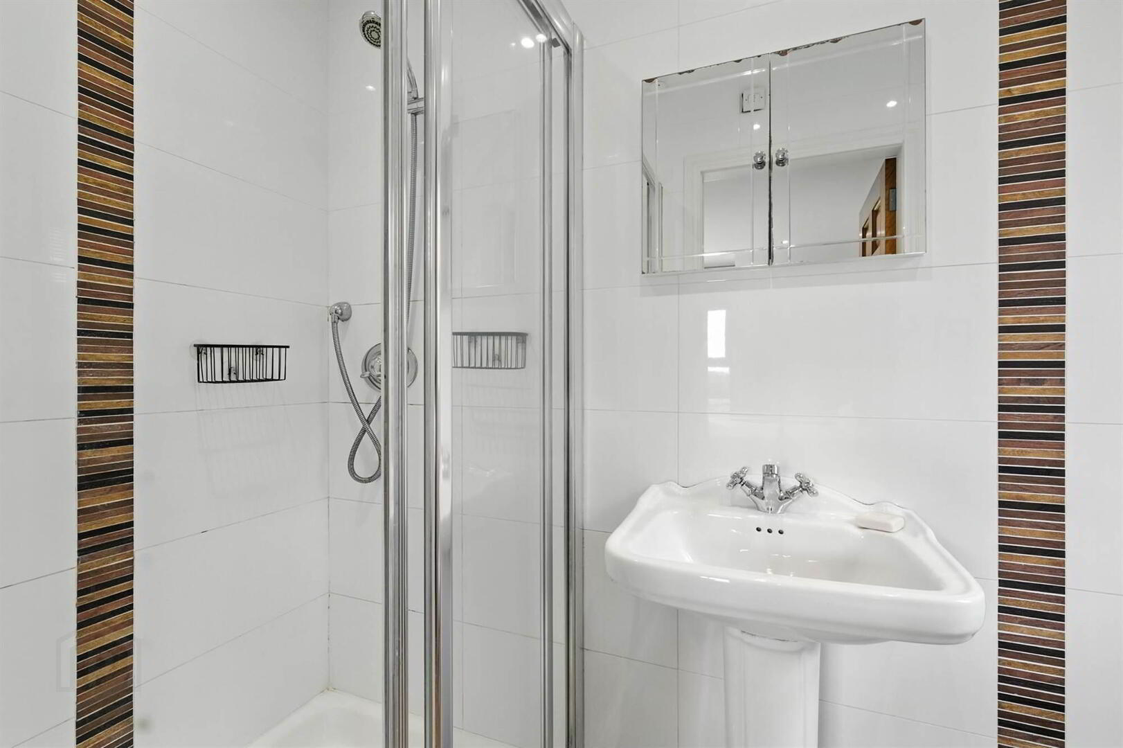 11 Forthill Road 17 of 33