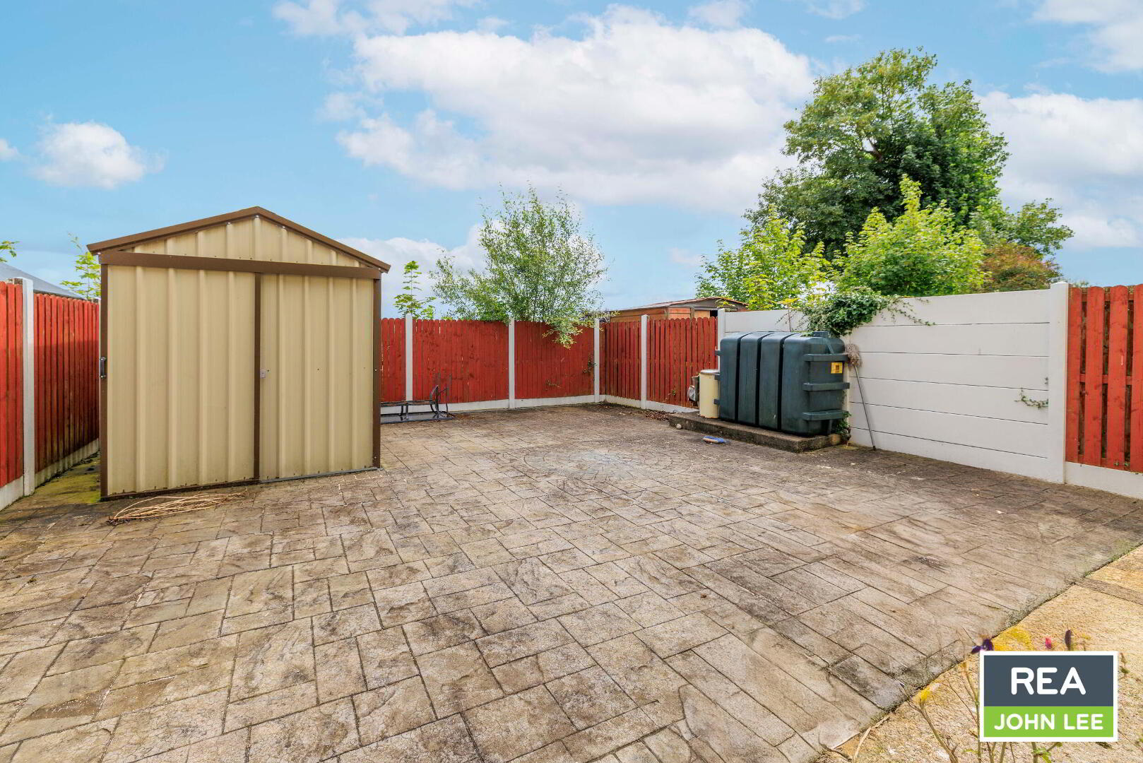 13 Glenstal Gate 25 of 27