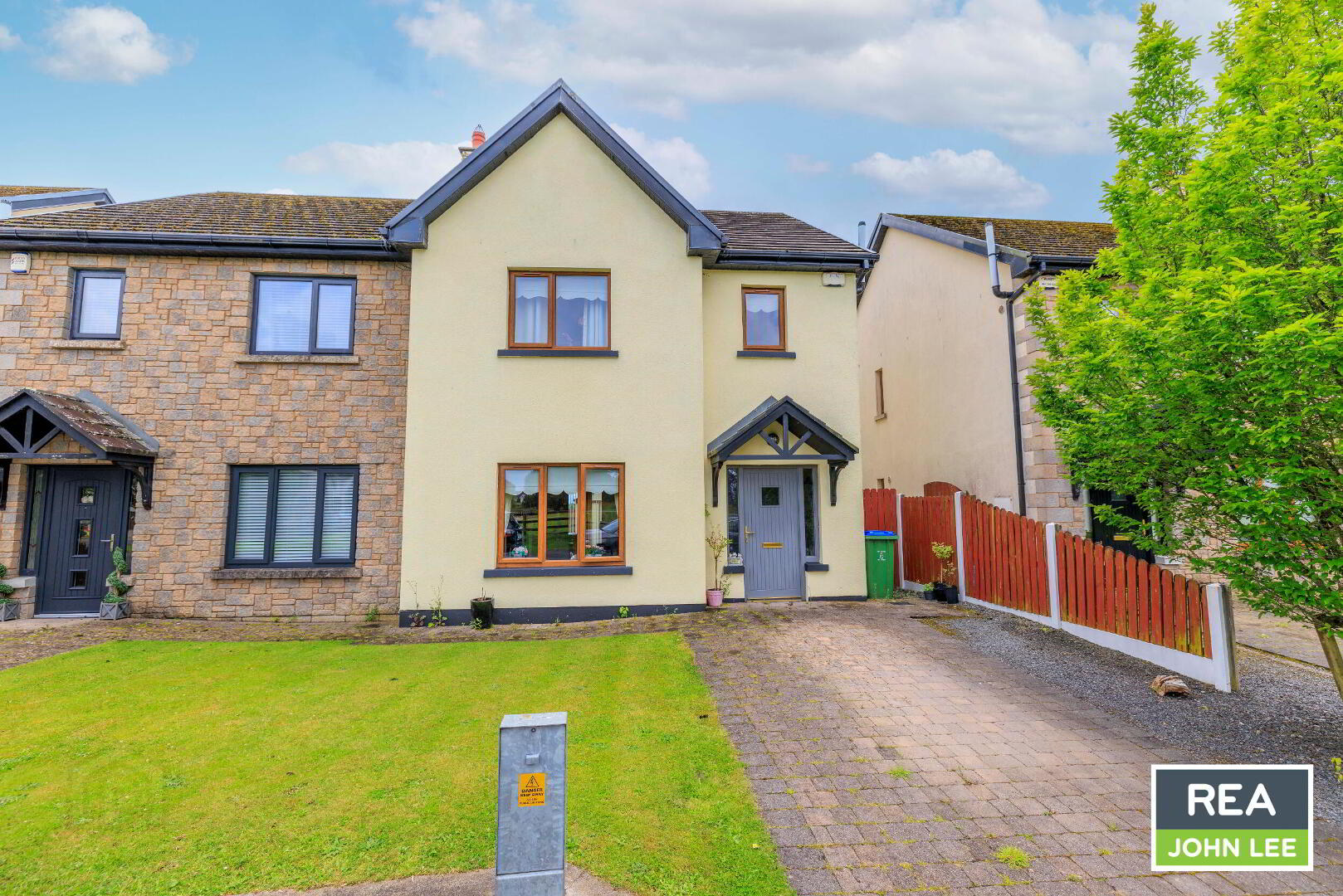 13 Glenstal Gate 26 of 27