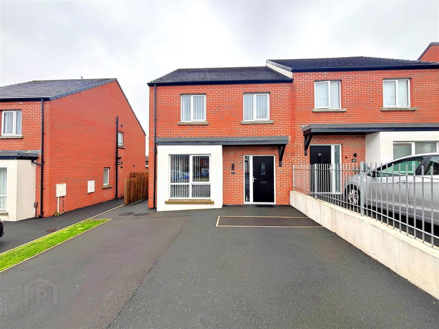 property description image