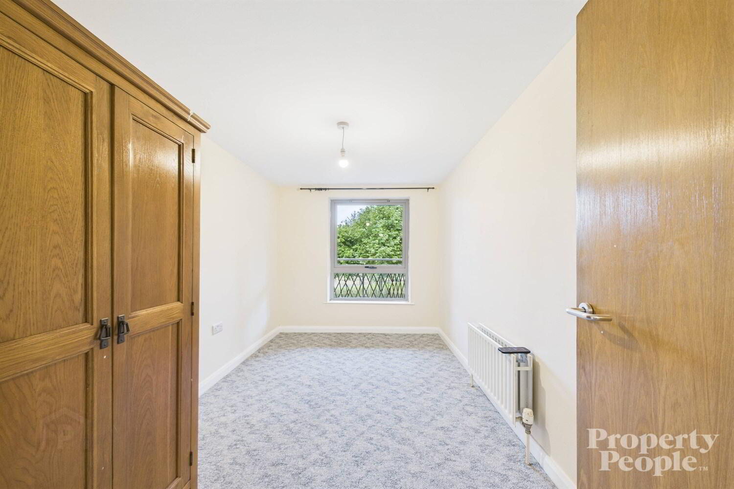 APT 5 Lesley Centre, 109 Shankill Road 21 of 25