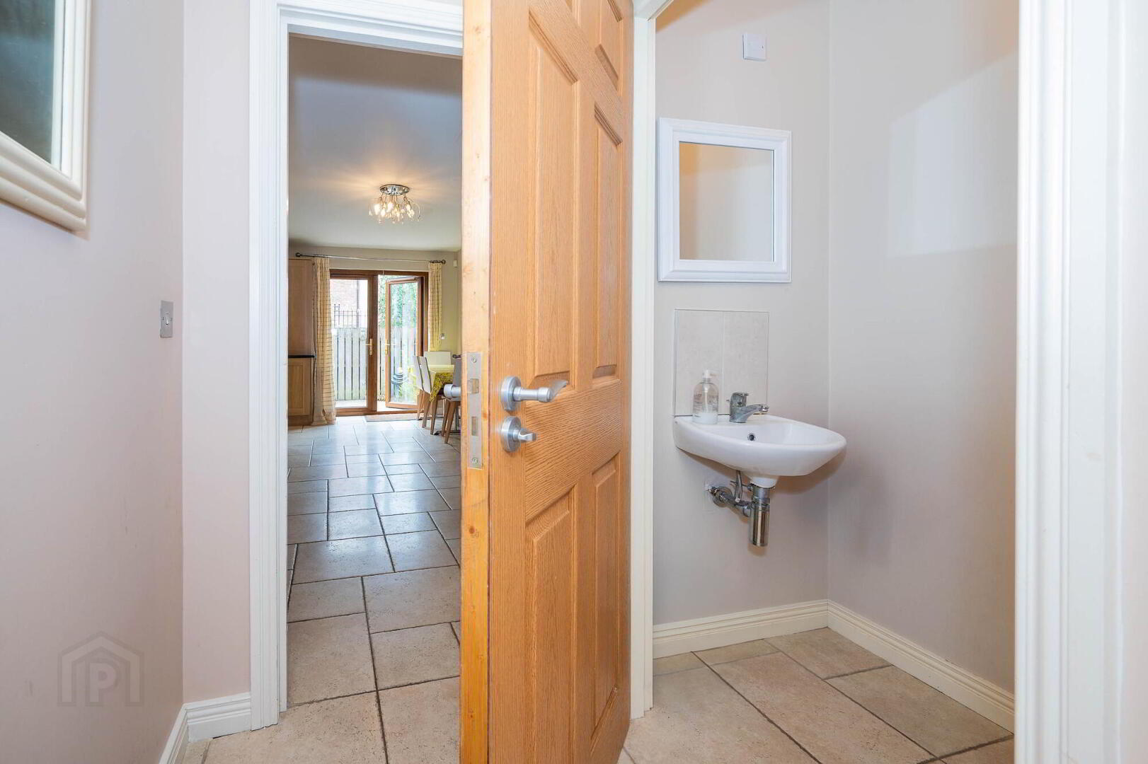 8 Cutters Lane 3 of 22