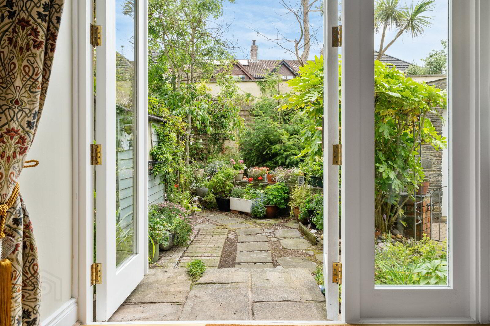 17 Groomsport House Road 17 of 37