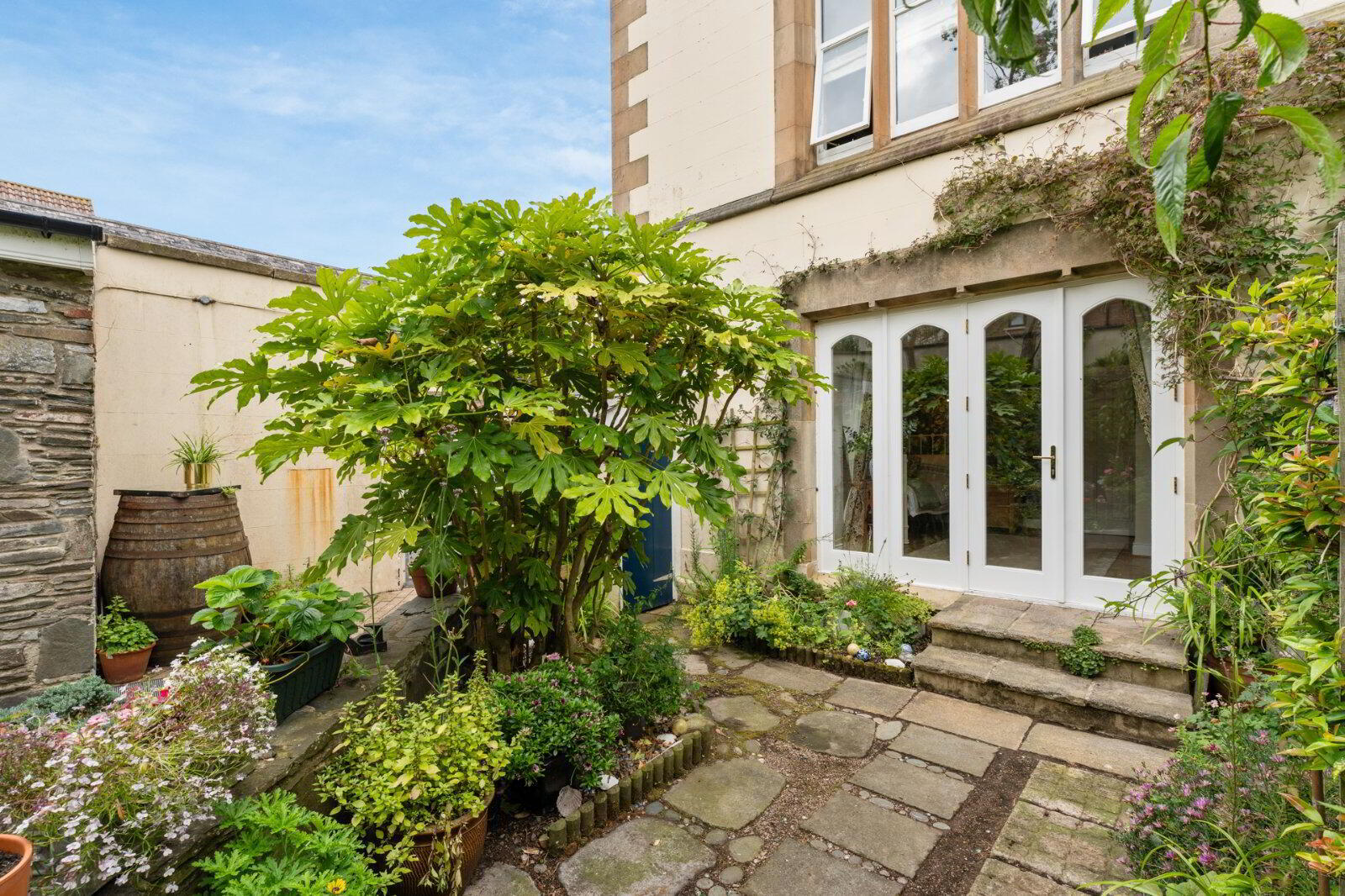 17 Groomsport House Road 24 of 37