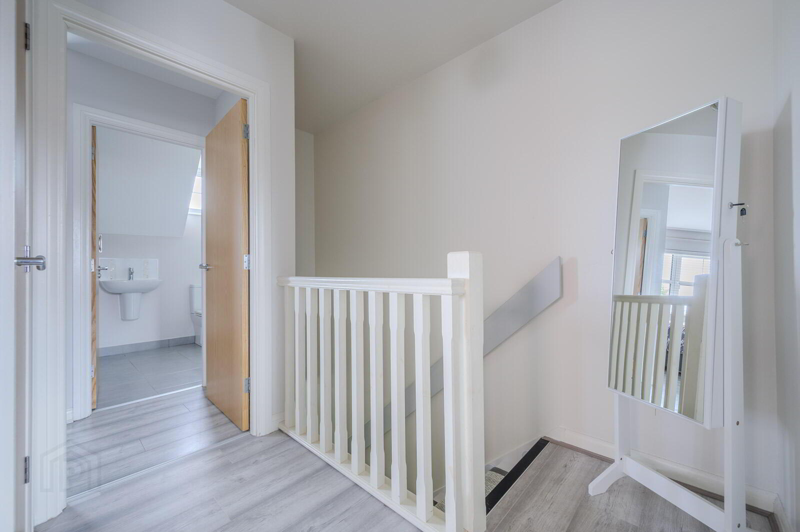 112 Regency Park 11 of 19
