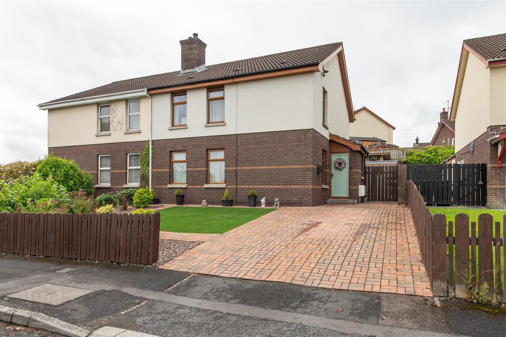 68 Primrose Gardens 1 of 24