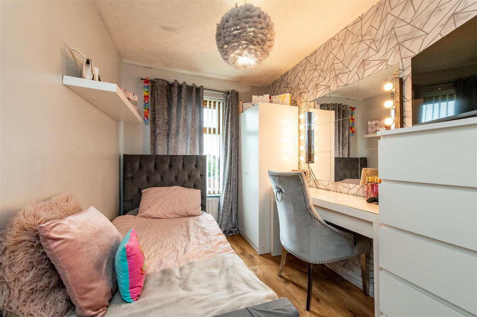 68 Primrose Gardens 17 of 24