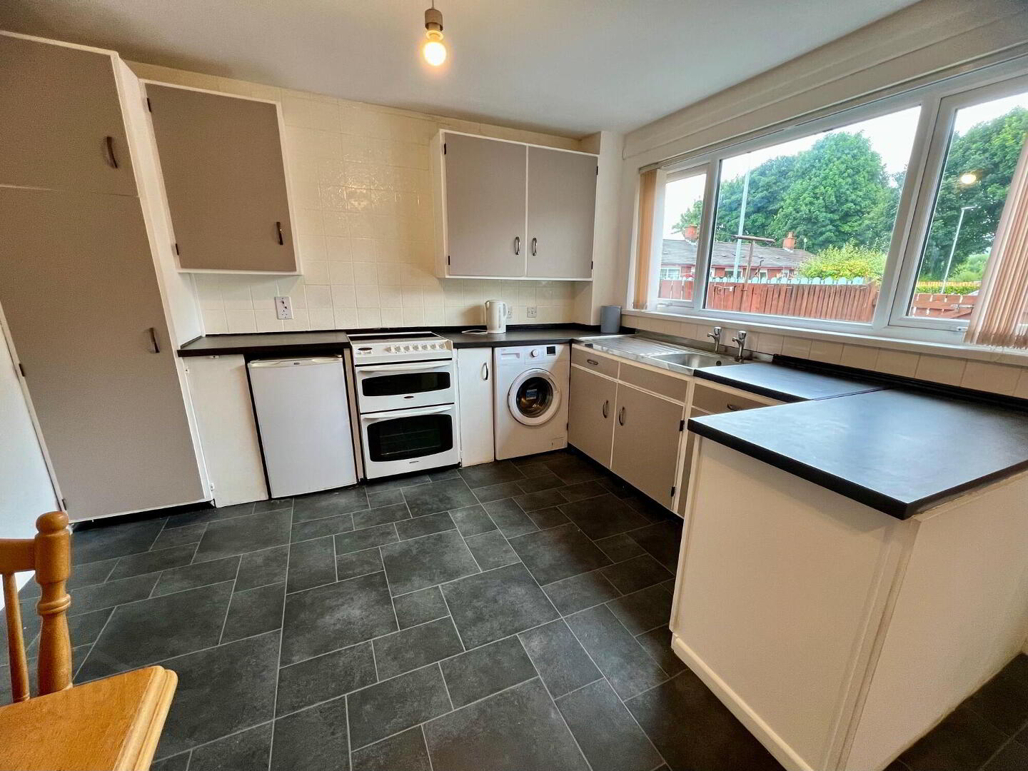 13 Burrenview Court 8 of 16
