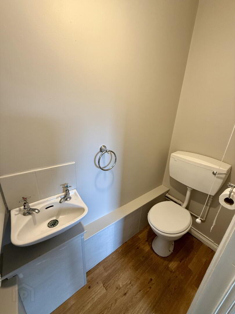 19 Navan Manor 11 of 18