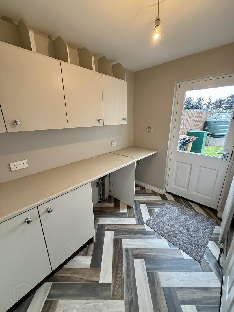 19 Navan Manor 10 of 18