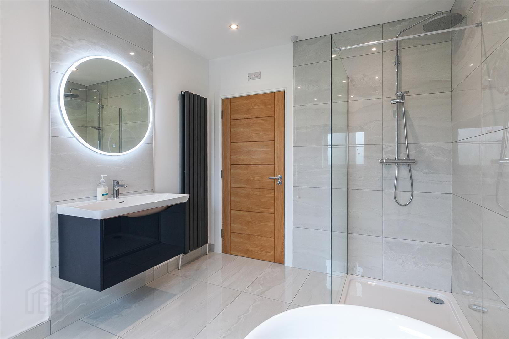 5 Ballyhill Road 24 of 40