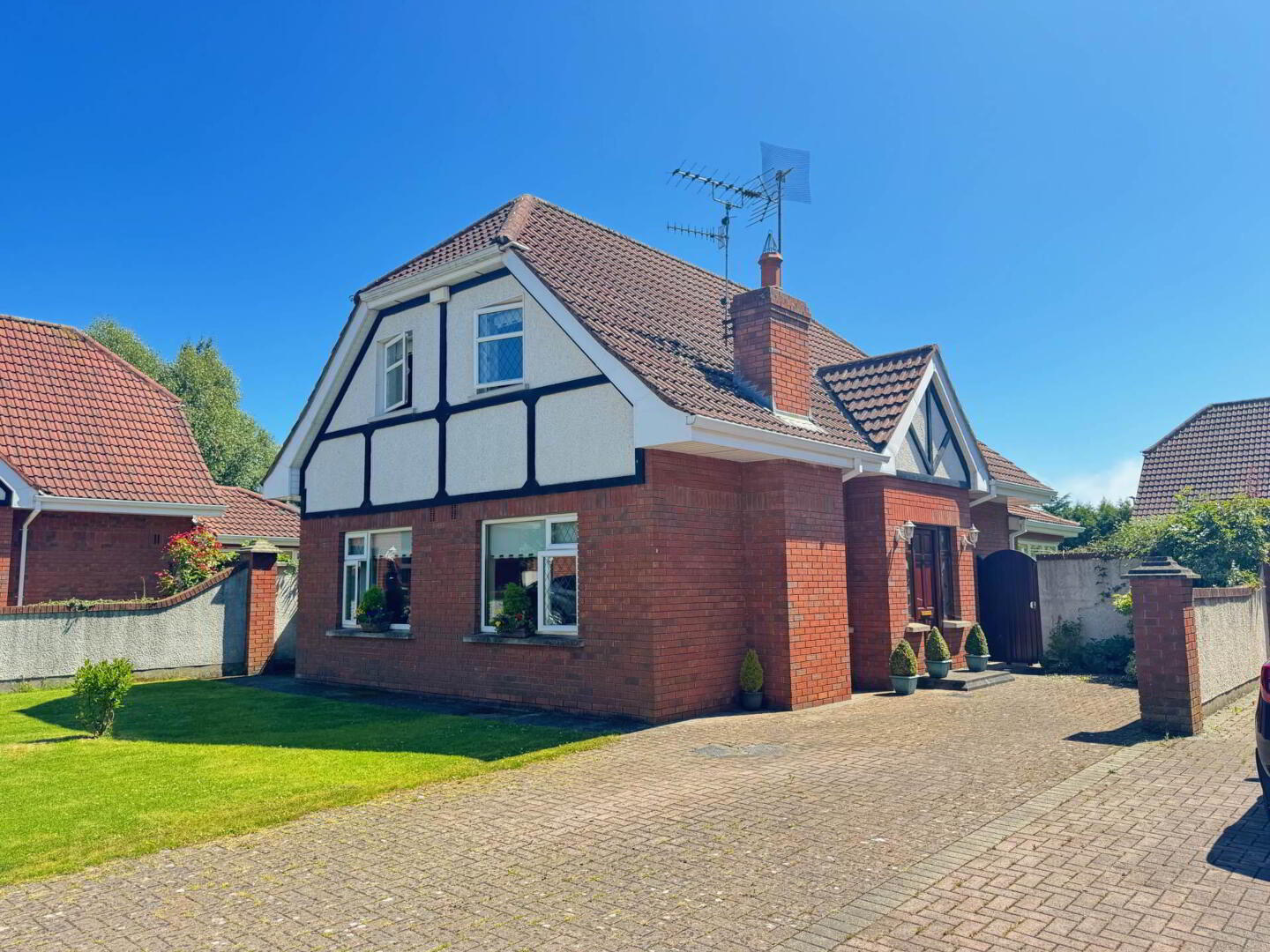 property description image