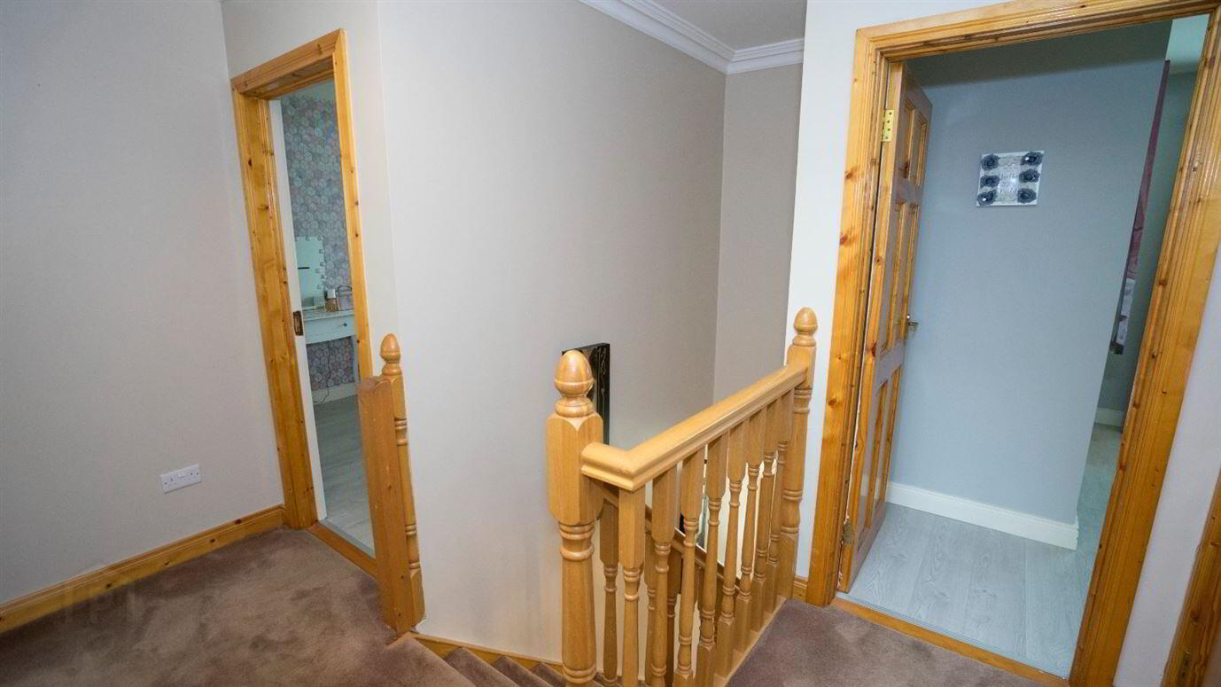 3 Belfry Avenue 14 of 28