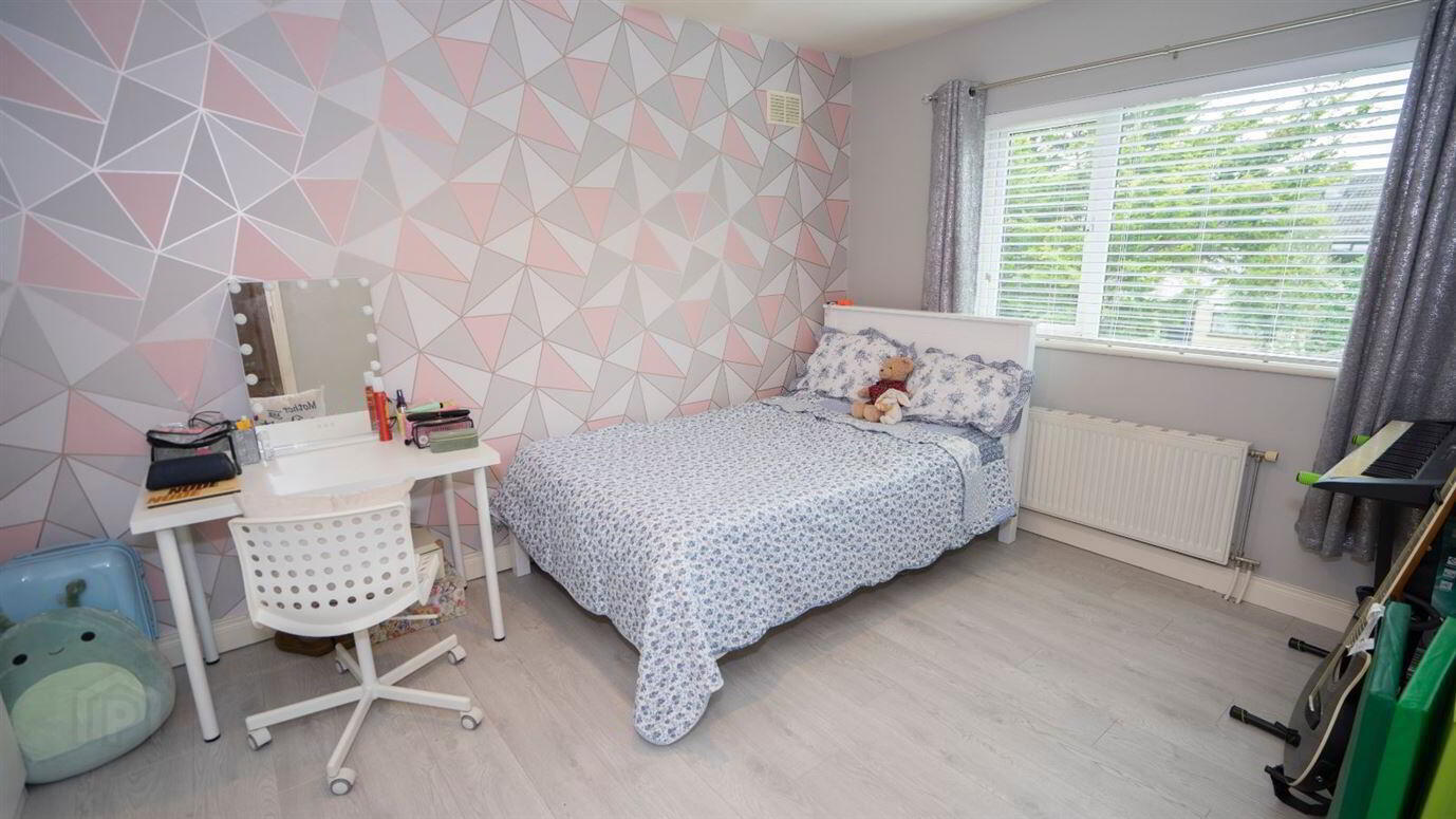 3 Belfry Avenue 15 of 28