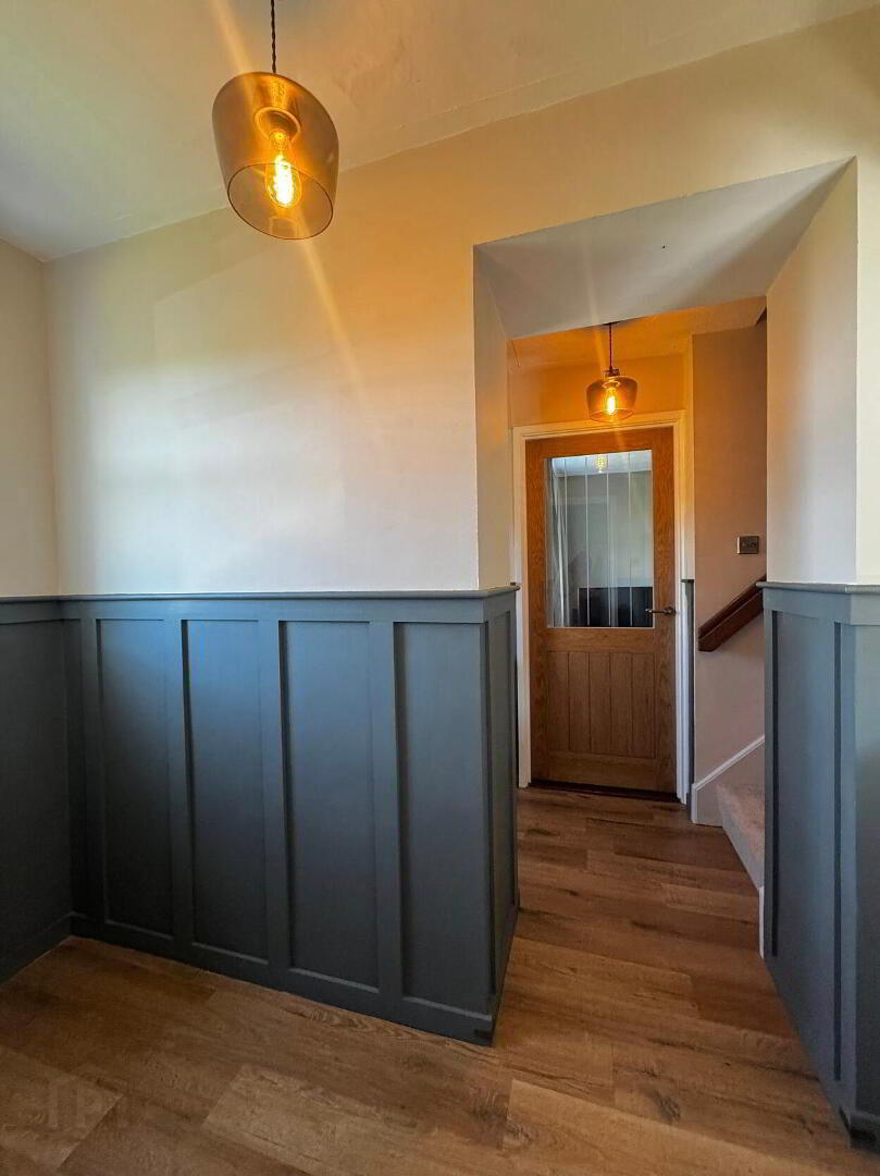 66 Haw Road 18 of 50