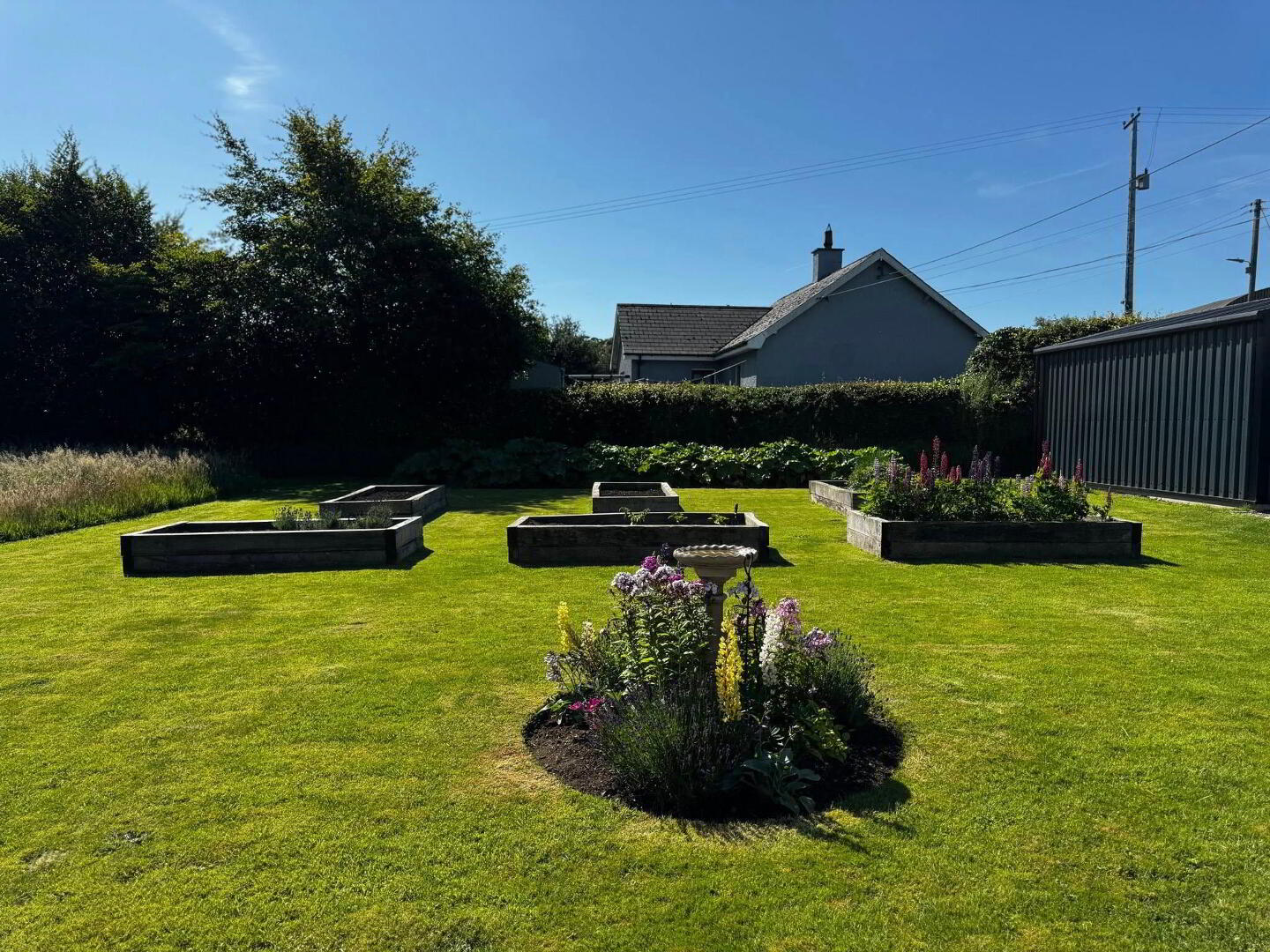 66 Haw Road 42 of 50