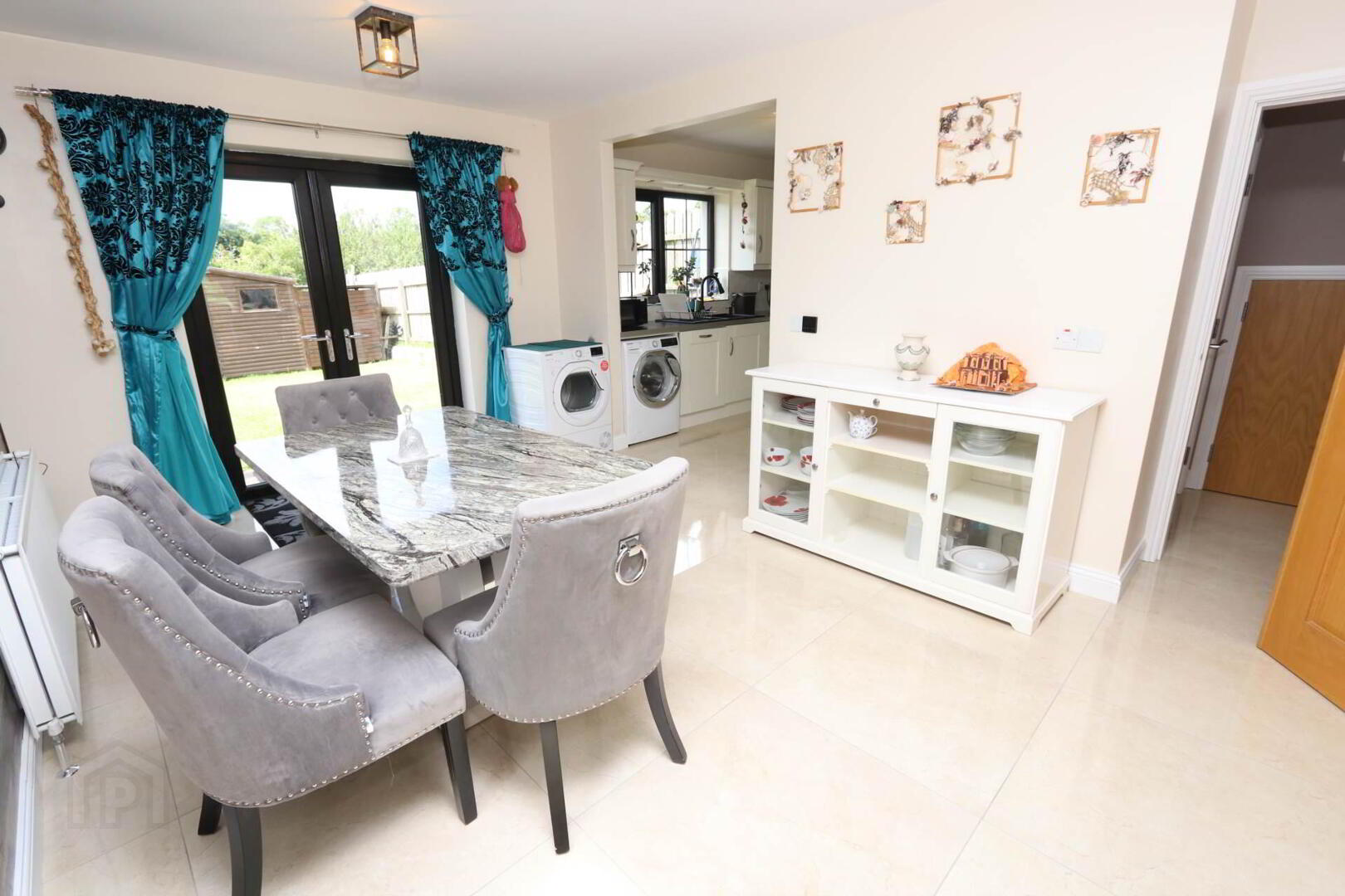 46 Carn Hill 5 of 37