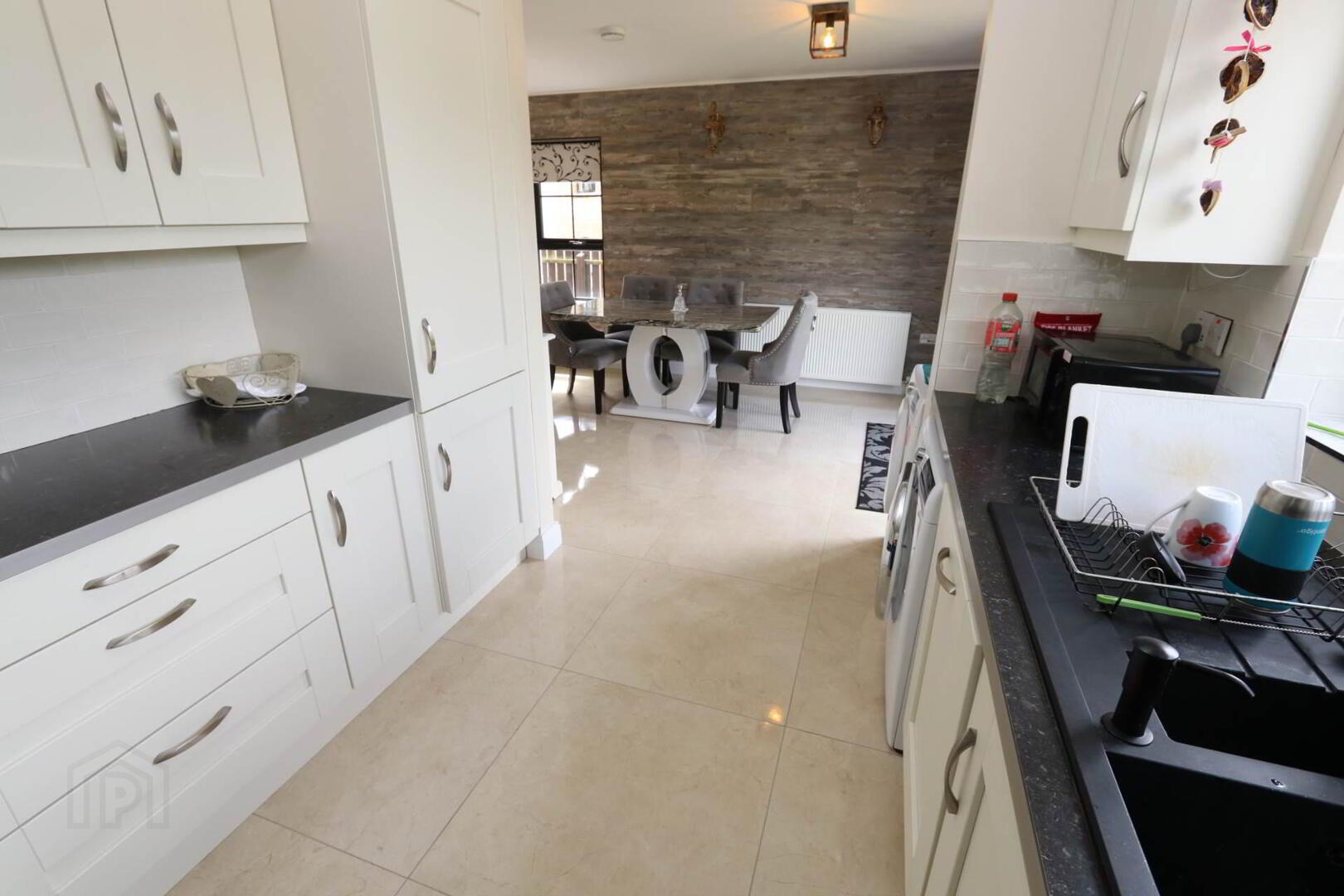 46 Carn Hill 7 of 37