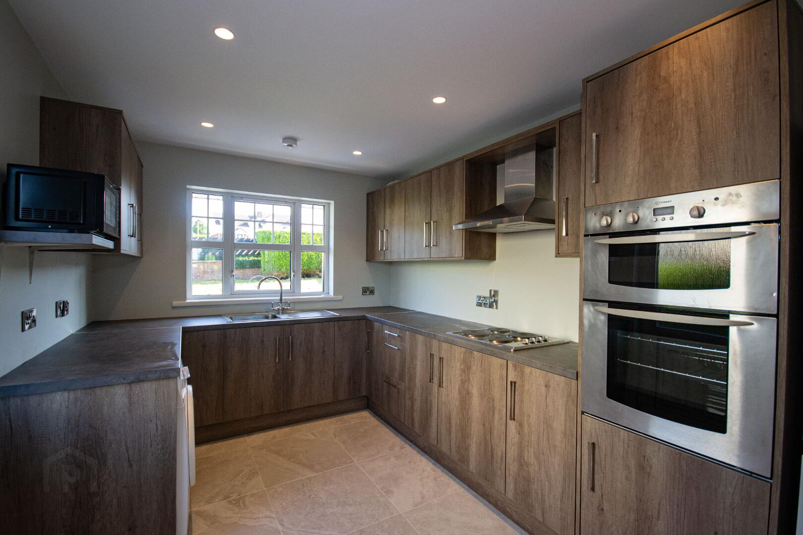 10 Pinefield Drive 3 of 15