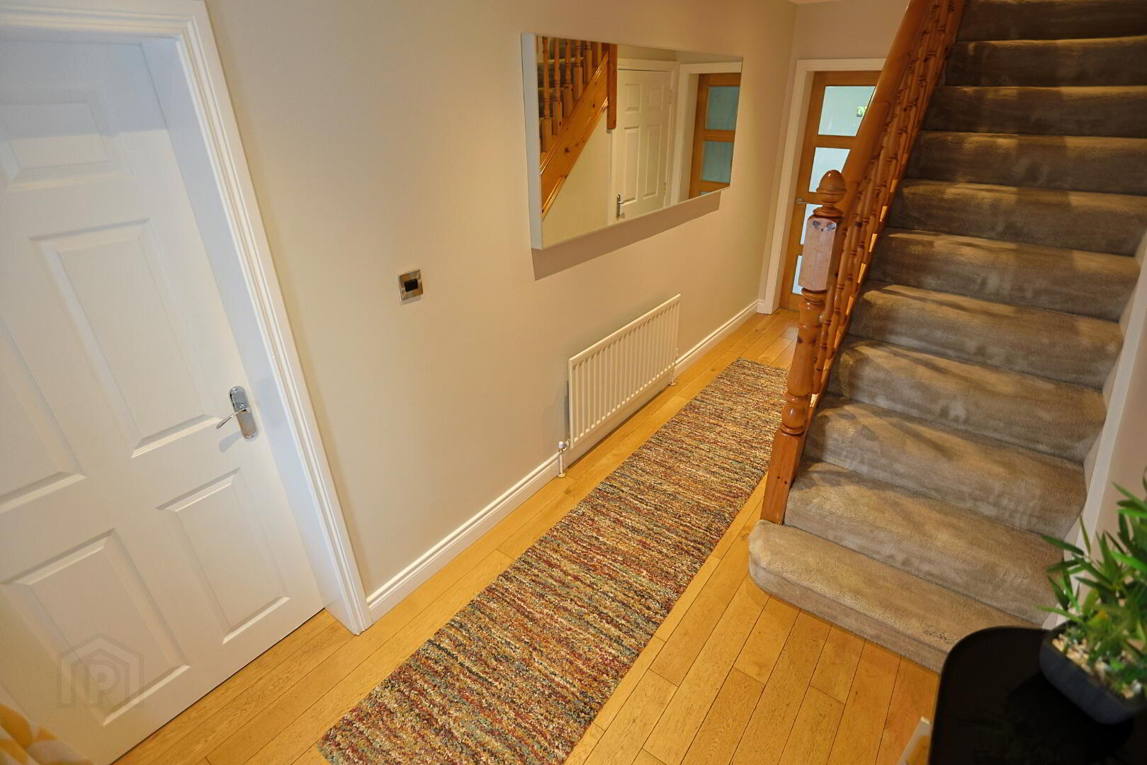 49 Lynden Gate 3 of 68