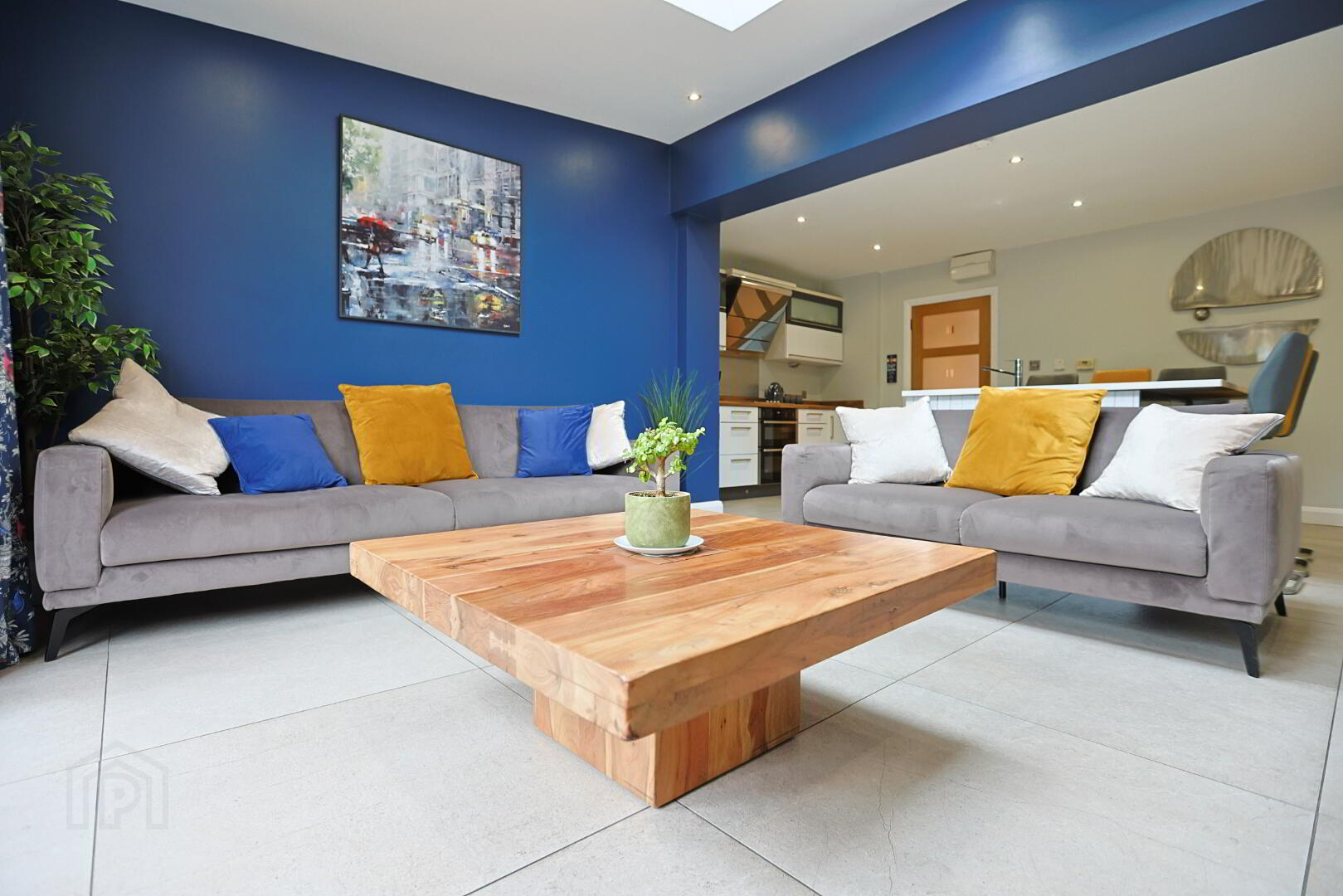49 Lynden Gate 19 of 68