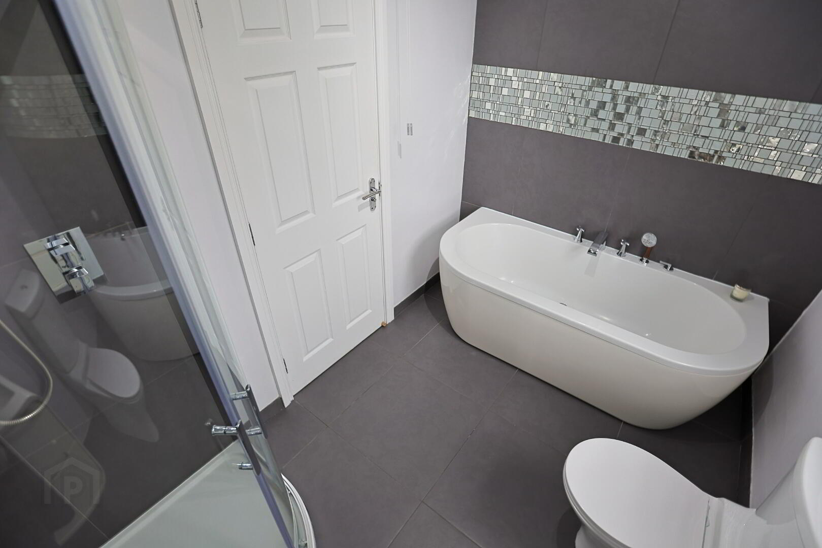 49 Lynden Gate 45 of 68