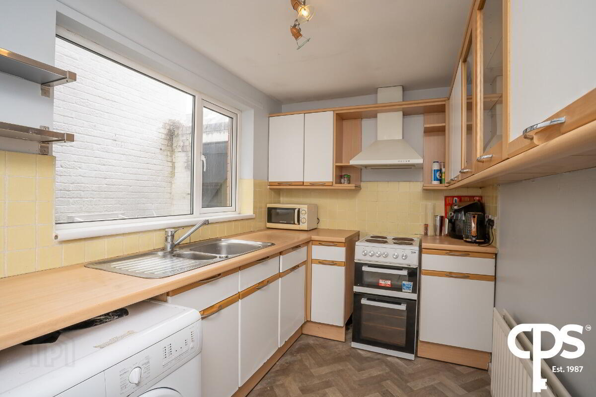 105 Walmer Street 10 of 20