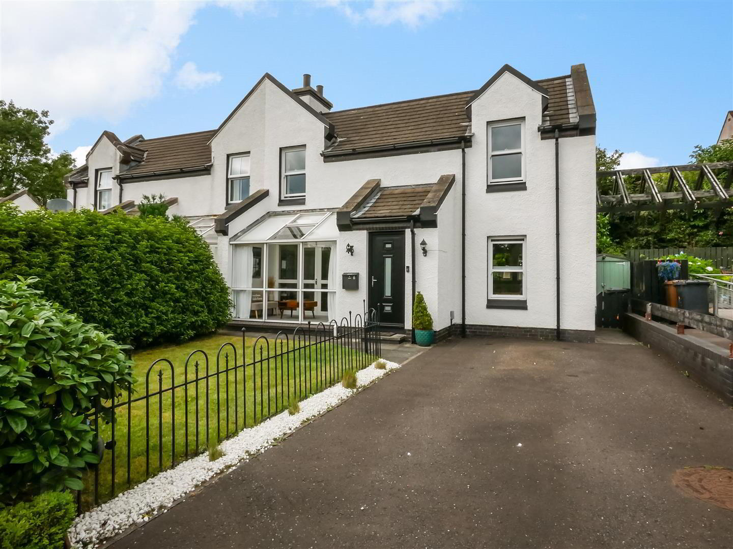 property description image