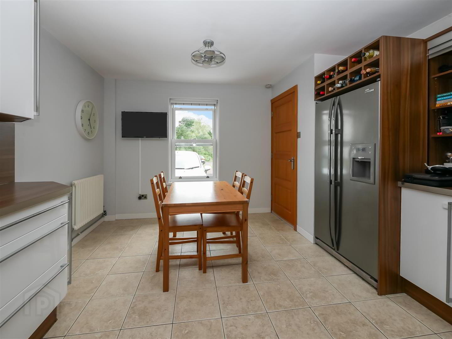 6 Bests Hill Court 11 of 19