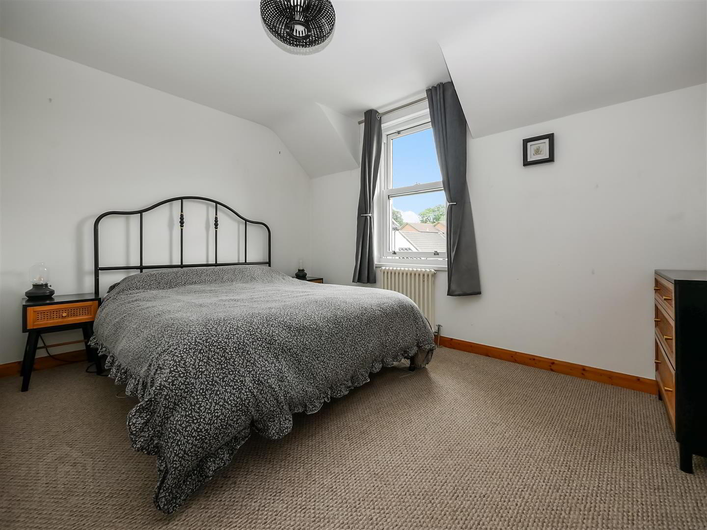 6 Bests Hill Court 13 of 19
