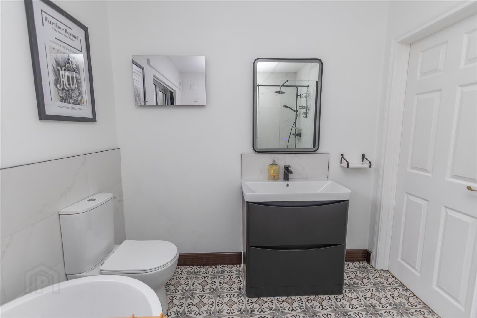 16 The Orchard St. Leonards 17 of 20