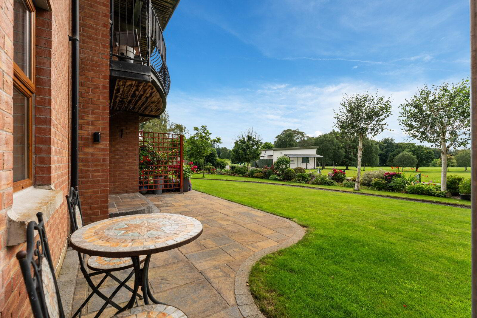 Apartment 2 53 Church Road 12 of 16
