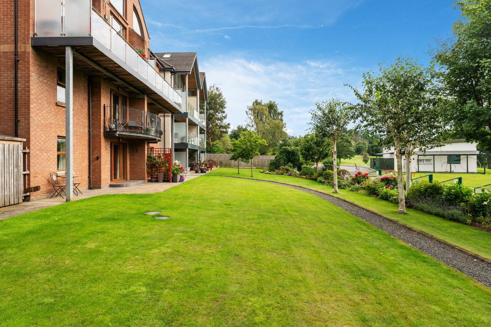 Apartment 2 53 Church Road 14 of 16