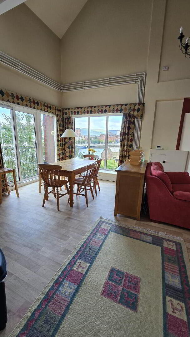 18 Laganview Court 6 of 19