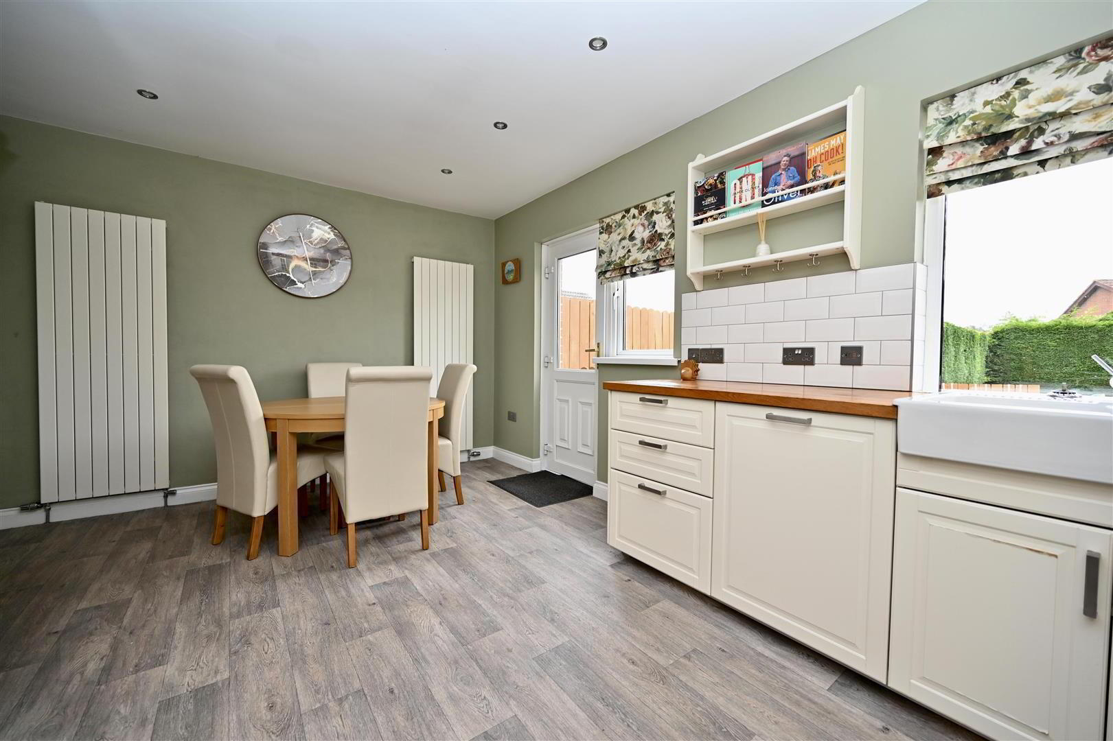 48 Moyra Drive 11 of 24