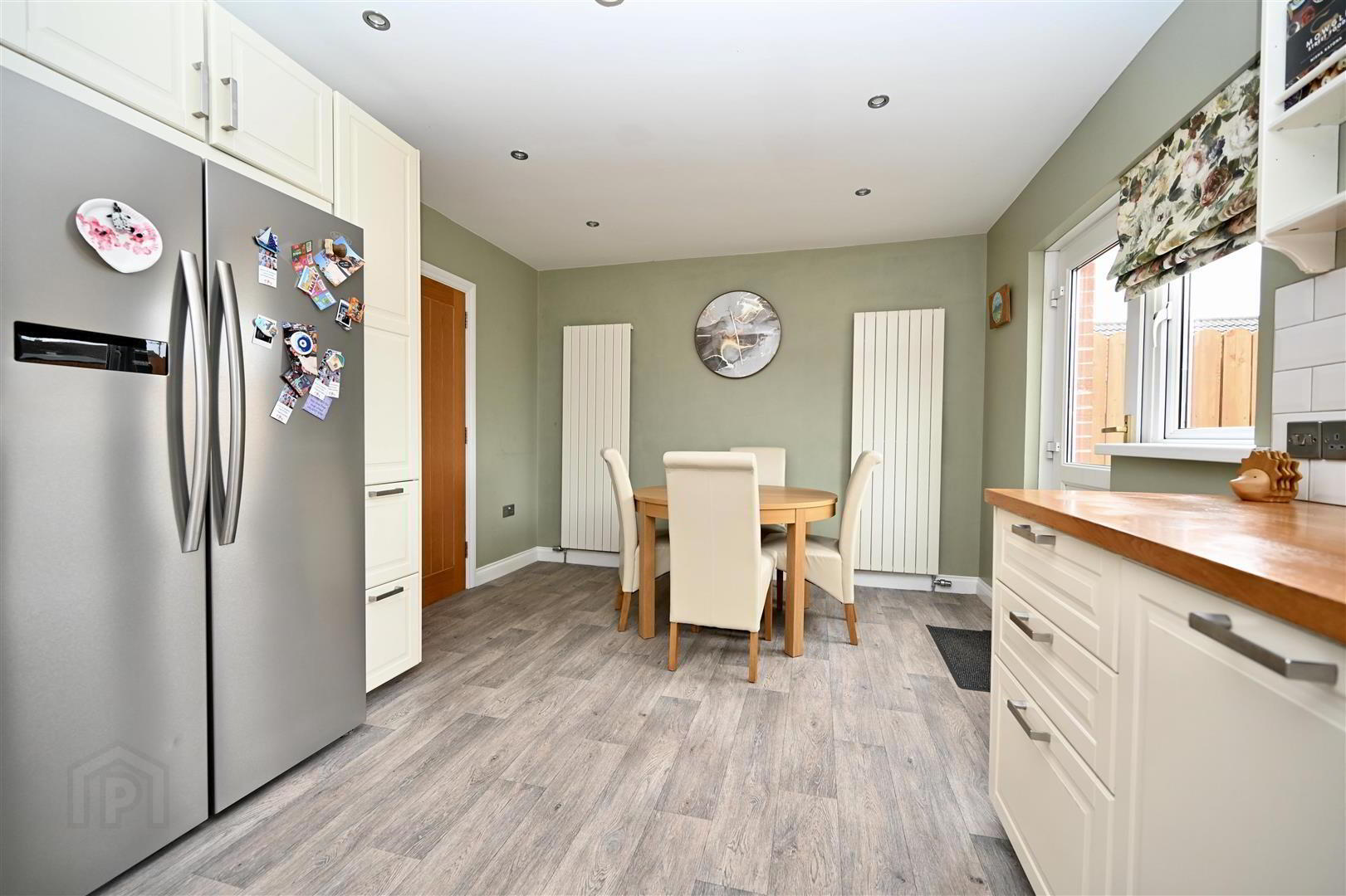 48 Moyra Drive 10 of 24