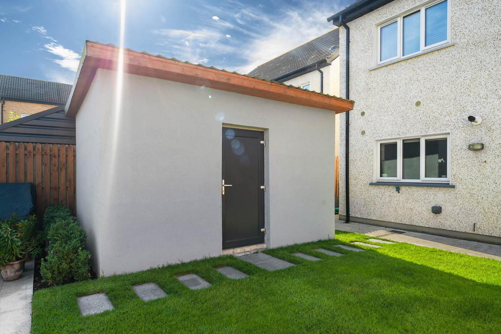 25 Dunville Green 21 of 23