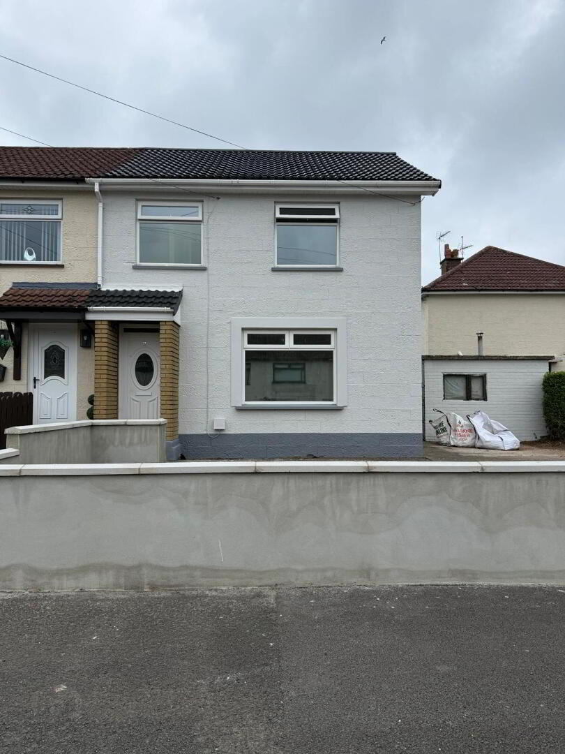 2 Bengore Gardens 1 of 24
