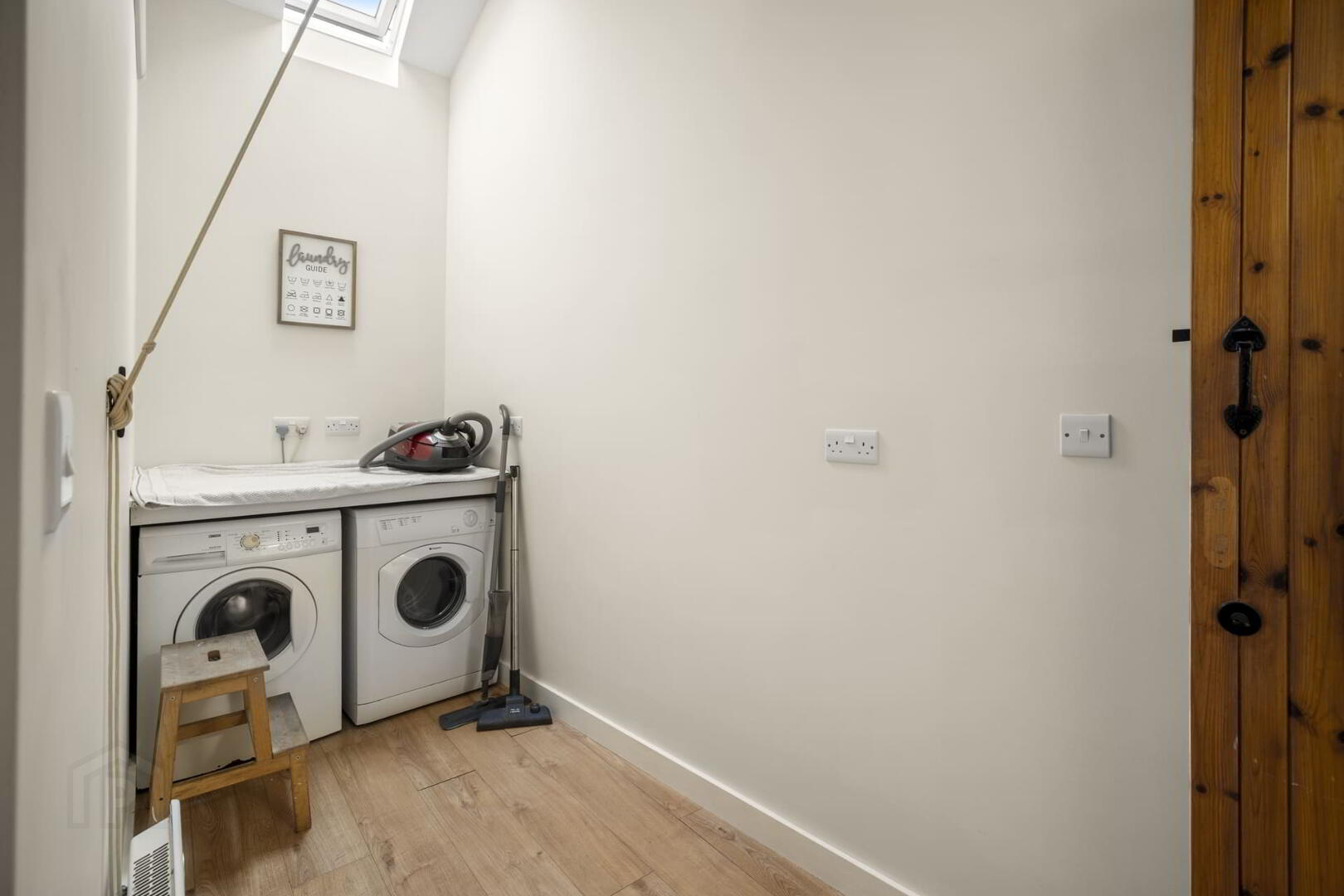 Peninsula House, 30 Wycherley Place 8 of 27
