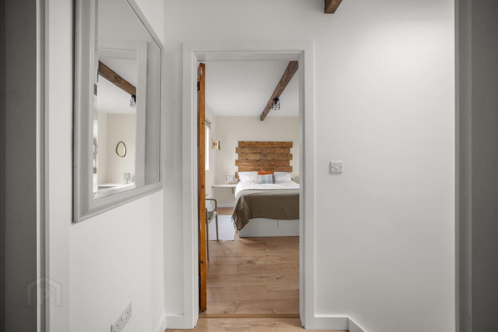 Peninsula House, 30 Wycherley Place 22 of 27