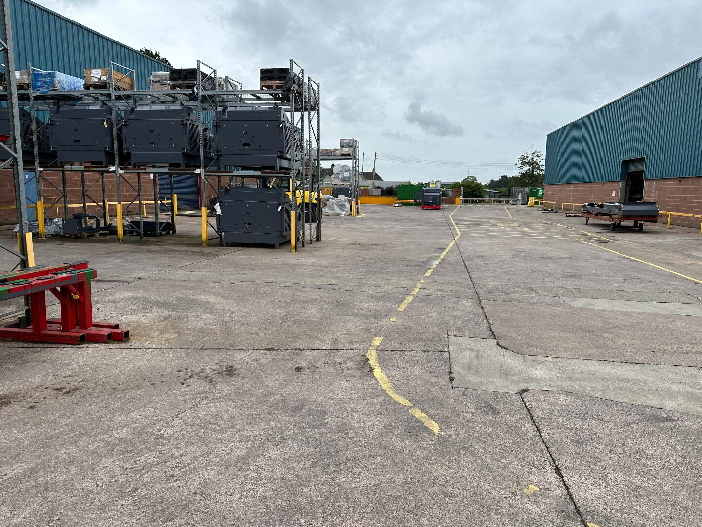 Unit 1, 2 & 4, 110 Trewmount Road 8 of 20