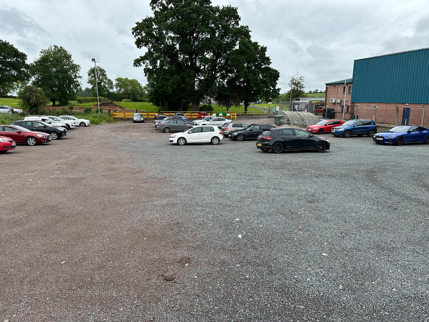 Unit 1, 2 & 4, 110 Trewmount Road 7 of 20