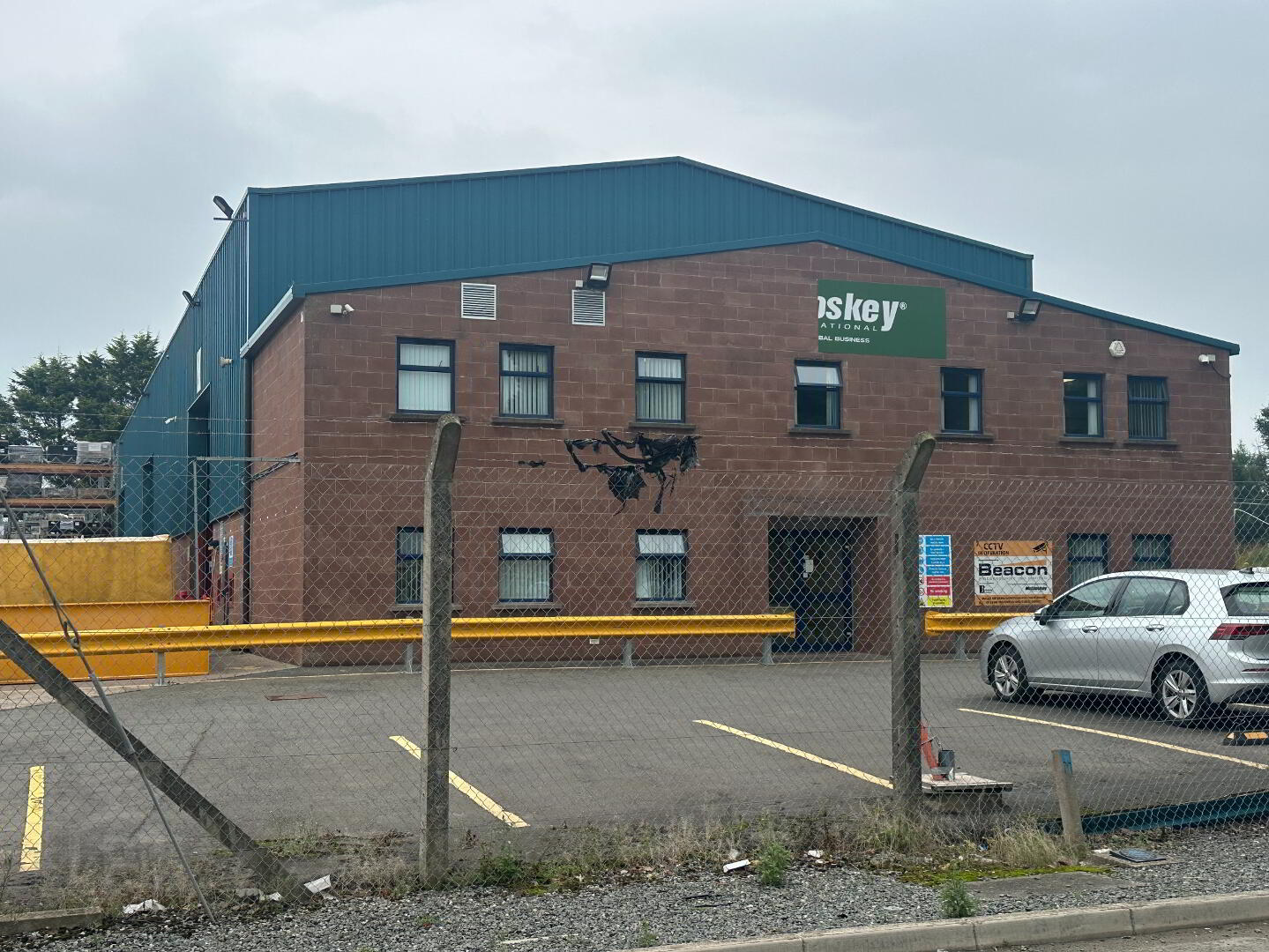 Unit 1, 2 & 4, 110 Trewmount Road 18 of 20